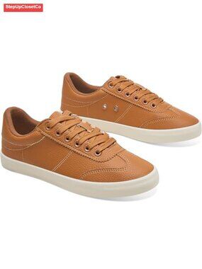 Quilted Faux Leather Low Top Court Sneakers Lace Up Walking Shoes